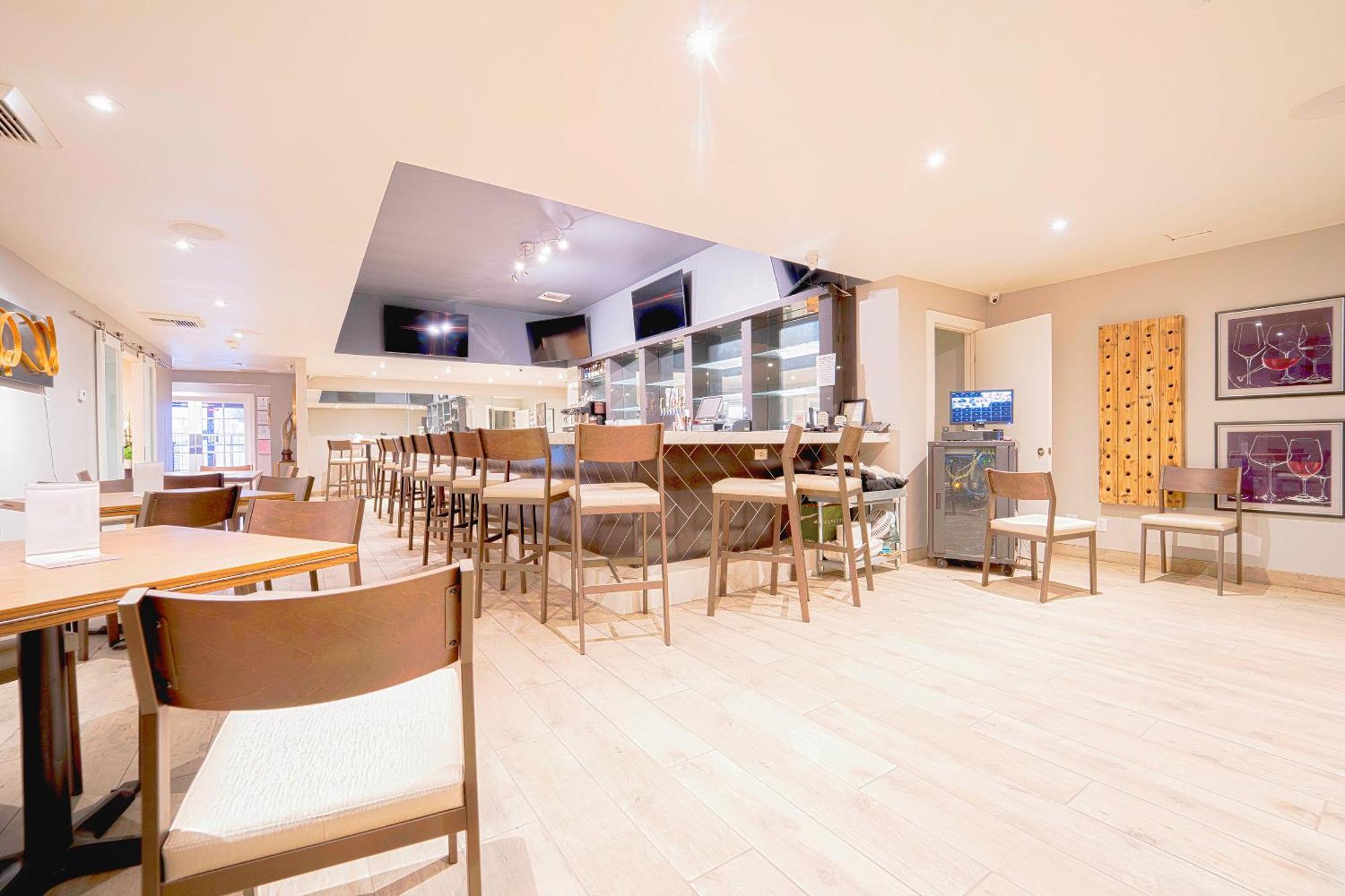皇家广场酒店 印地欧 外观 照片