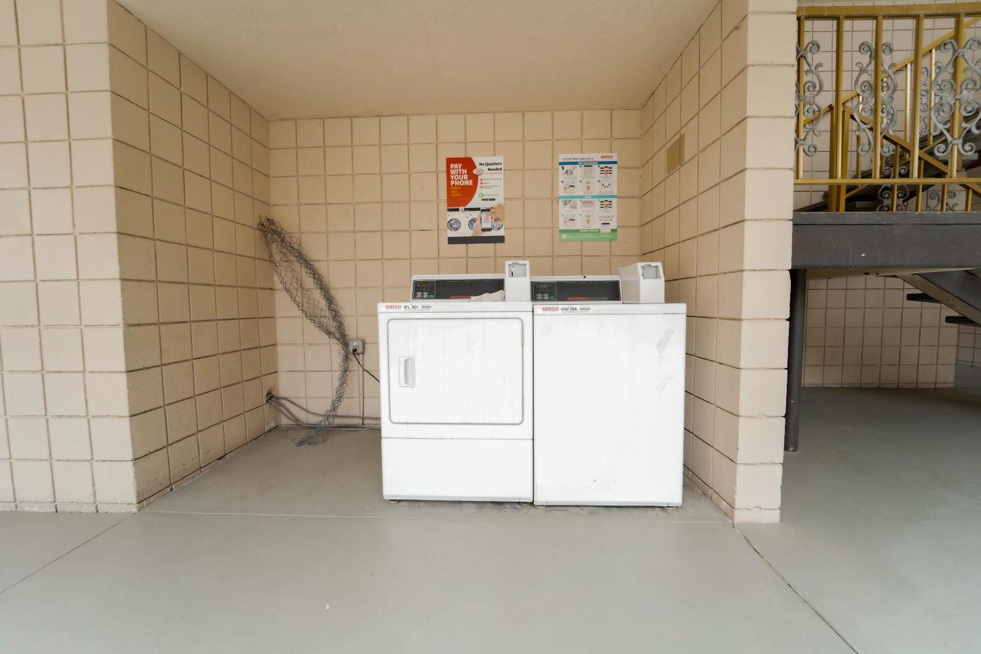 皇家广场酒店 印地欧 外观 照片